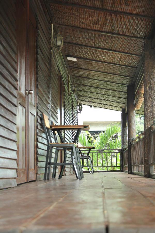 Confetti Garden Resort Vang Vieng Exterior photo