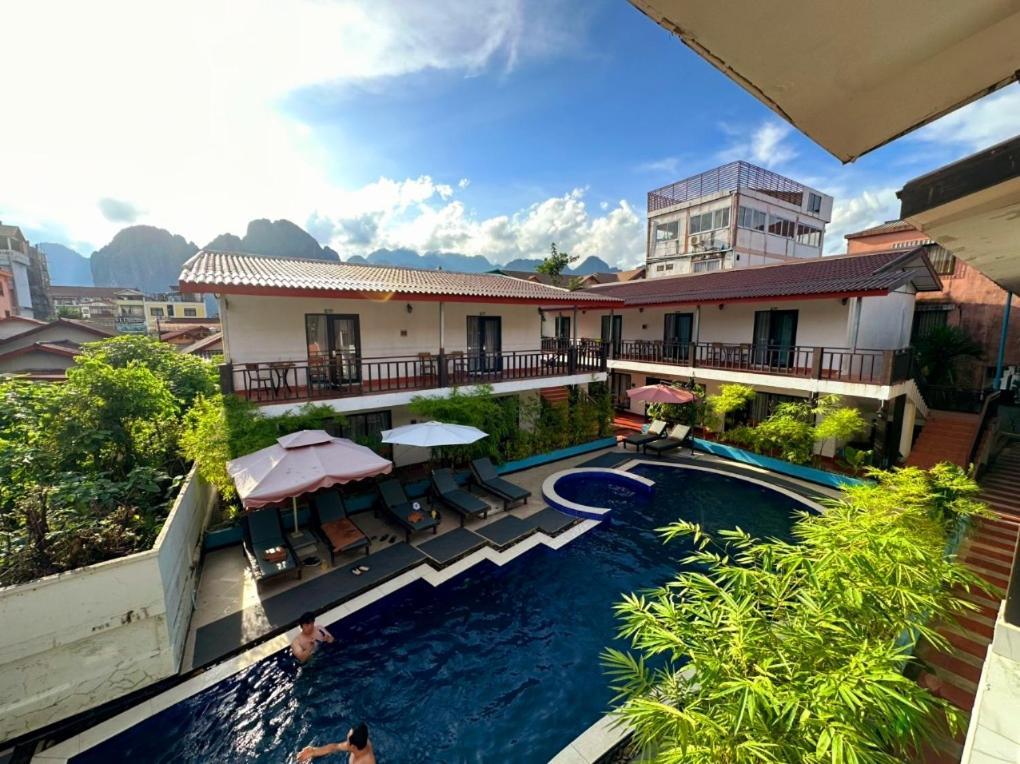 Confetti Garden Resort Vang Vieng Exterior photo